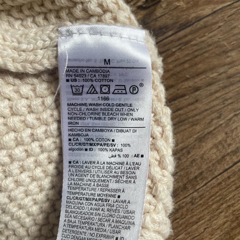 Old Navy 100% cotton tunic length sweater - Picture 7 of 7